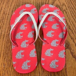 Washington State University WSU Cougs Flip Flops Sandals 7-8 excellent condition